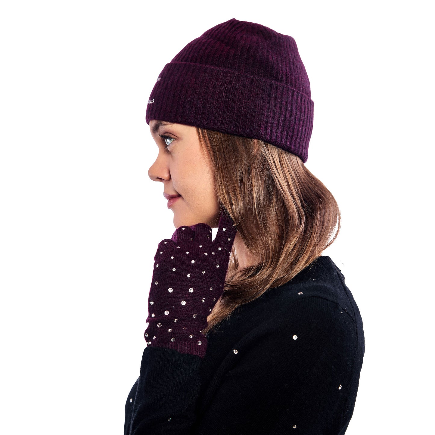 Thin Ribbed Cuffed Cashmere Hat with NYC Hotfix