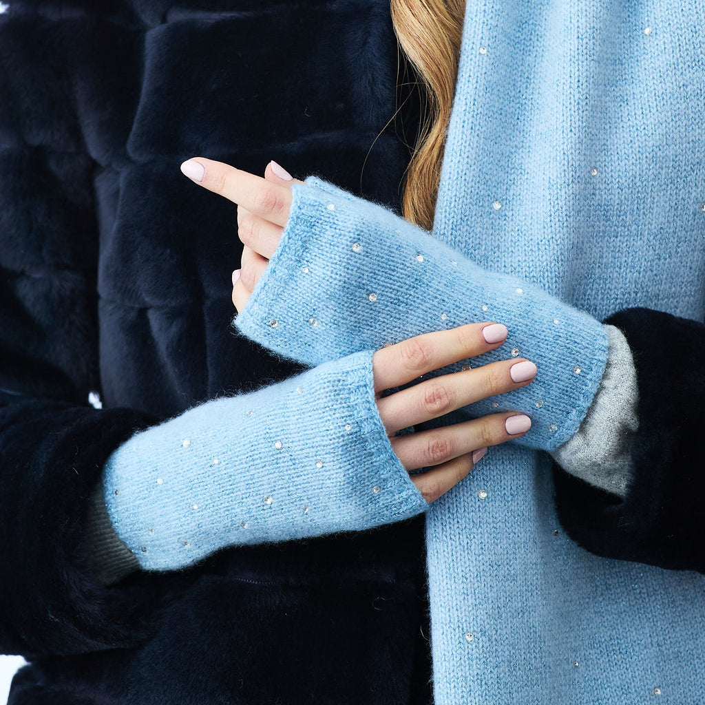 Cashmere and Lurex Short Fingerless Gloves w. Scattered Crystals- Dew Blue