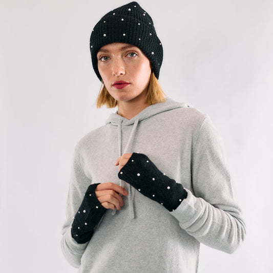 Cashmere Short Fingerless Gloves w. Pearls & Crystals - Black