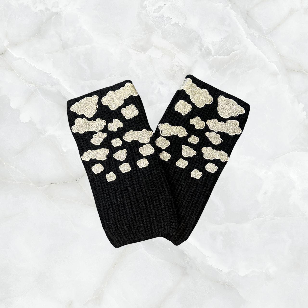 Merino Ribbed Gloves with Scattered Clouds