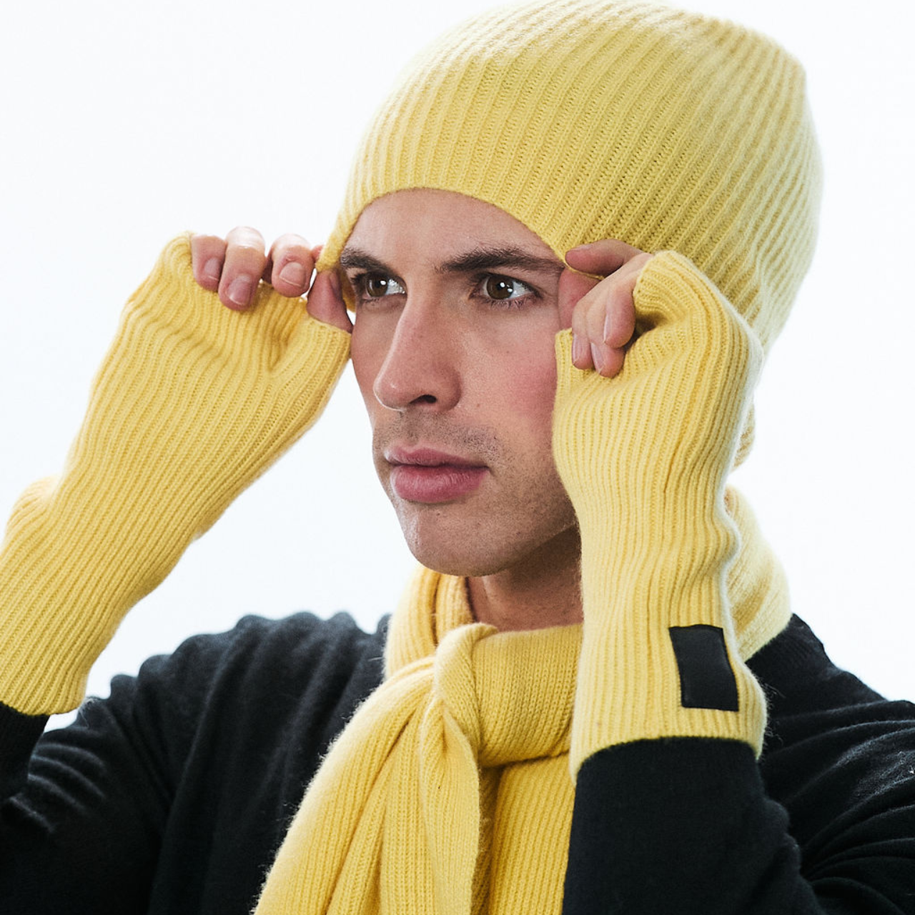 Cashmere Ribbed Slouchy Beanie - Yellow