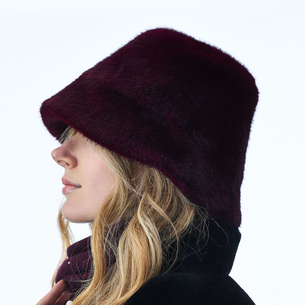 Faux Fur Bucket Hat -Wine