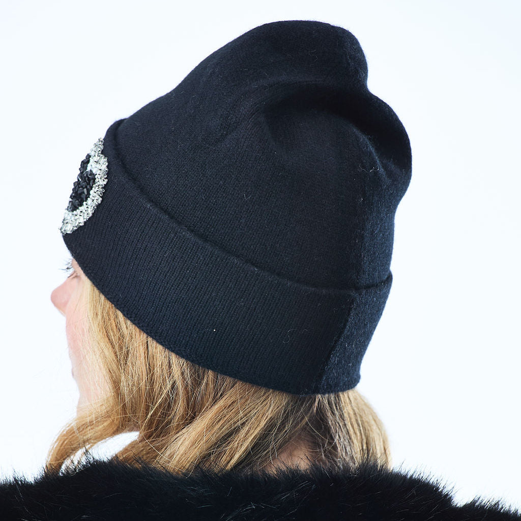 Cashmere Jersey Knit Cuffed Beanie w. Hand Embroidered Black Heart