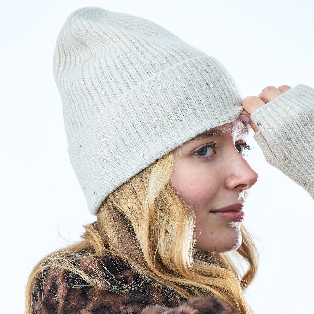 Cashmere & Lurex Ribbed Cuffed Beanie w. Scattered Crystals- Whisper White