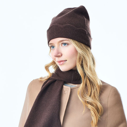 Scalloped Cashmere Beanie -Brown