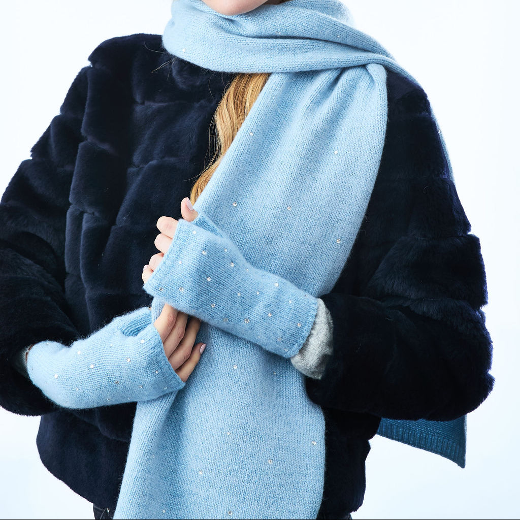 Cashmere and Lurex Short Fingerless Gloves w. Scattered Crystals- Dew Blue