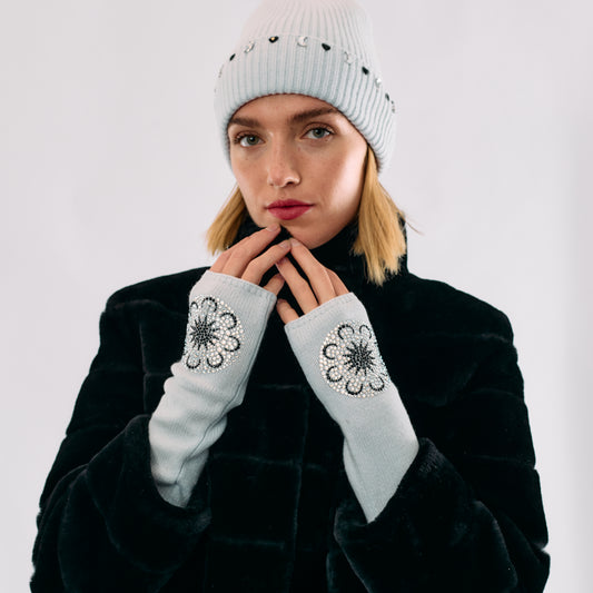 Cashmere Long Fingerless Gloves w. Moon and Stars Medallions