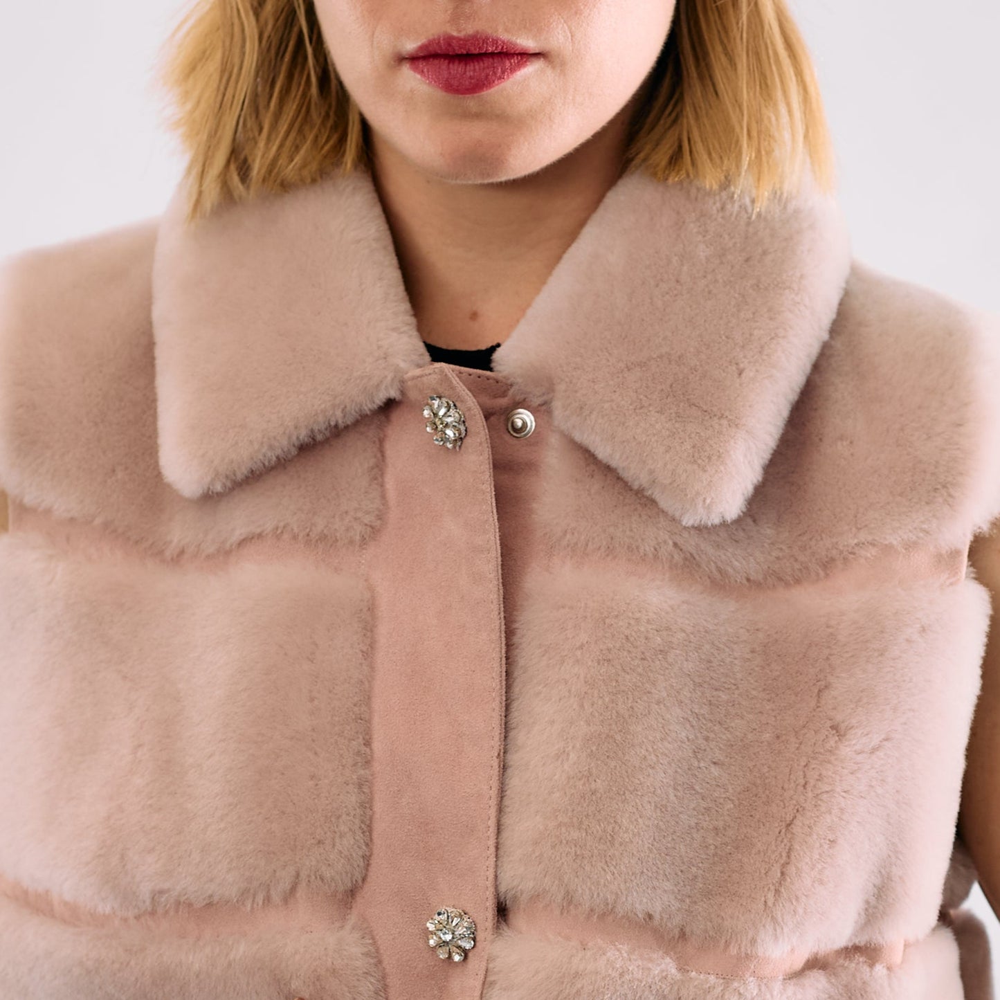 Sleeveless Shearling Vest w. Collar -Pink