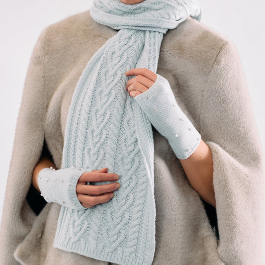Cashmere Short Fingerless Gloves w. Pearls & Crystals - Cloud Blue