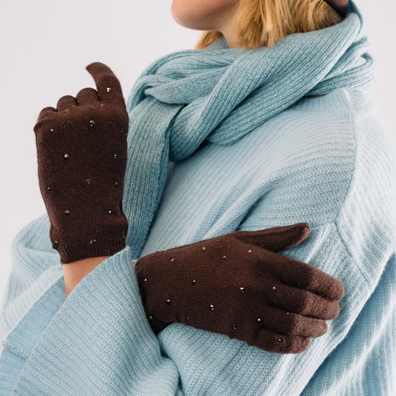 Cashmere Full Finger Gloves w. Scattered Monochromatic Crystals - Brown