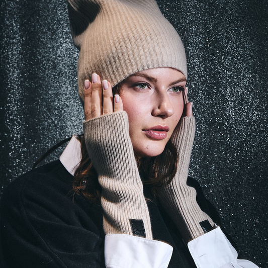 Cashmere Ribbed Unisex Gloves with Leather Tab - Nomad