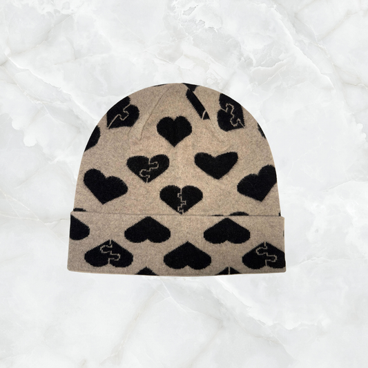 Cashmere Cuffed Beanie w. Intarsia Heart Print