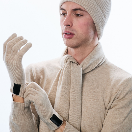 Cashmere Unisex Gloves w. Leather Tab - Nomad Beige