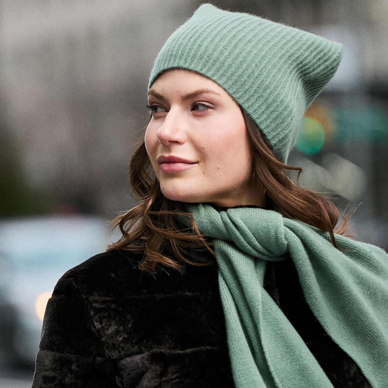 Cashmere Ribbed Slouchy Beanie - Harper Green