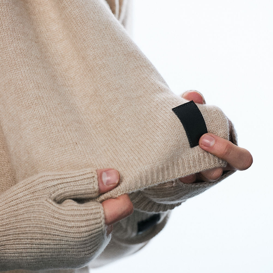 Cashmere Unisex Scarf with Leather Tab - Nomad Beige