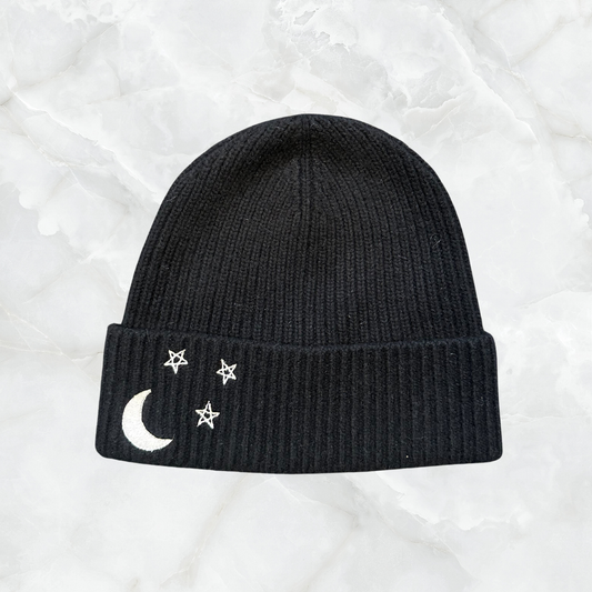 Cashmere Ribbed Cuffed Beanie w. Moon and Stars