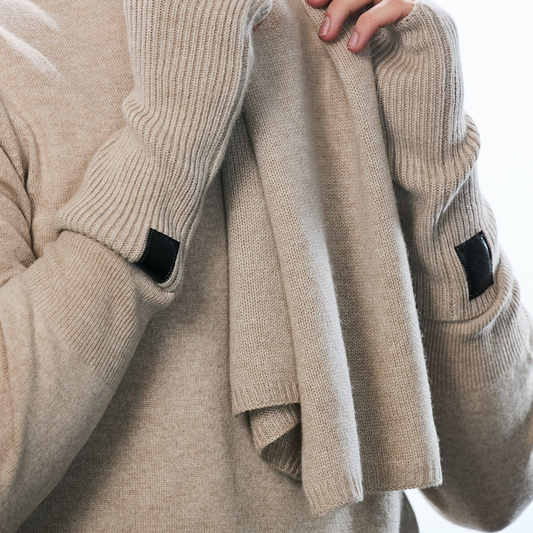 Cashmere Unisex Scarf with Leather Tab - Nomad Beige