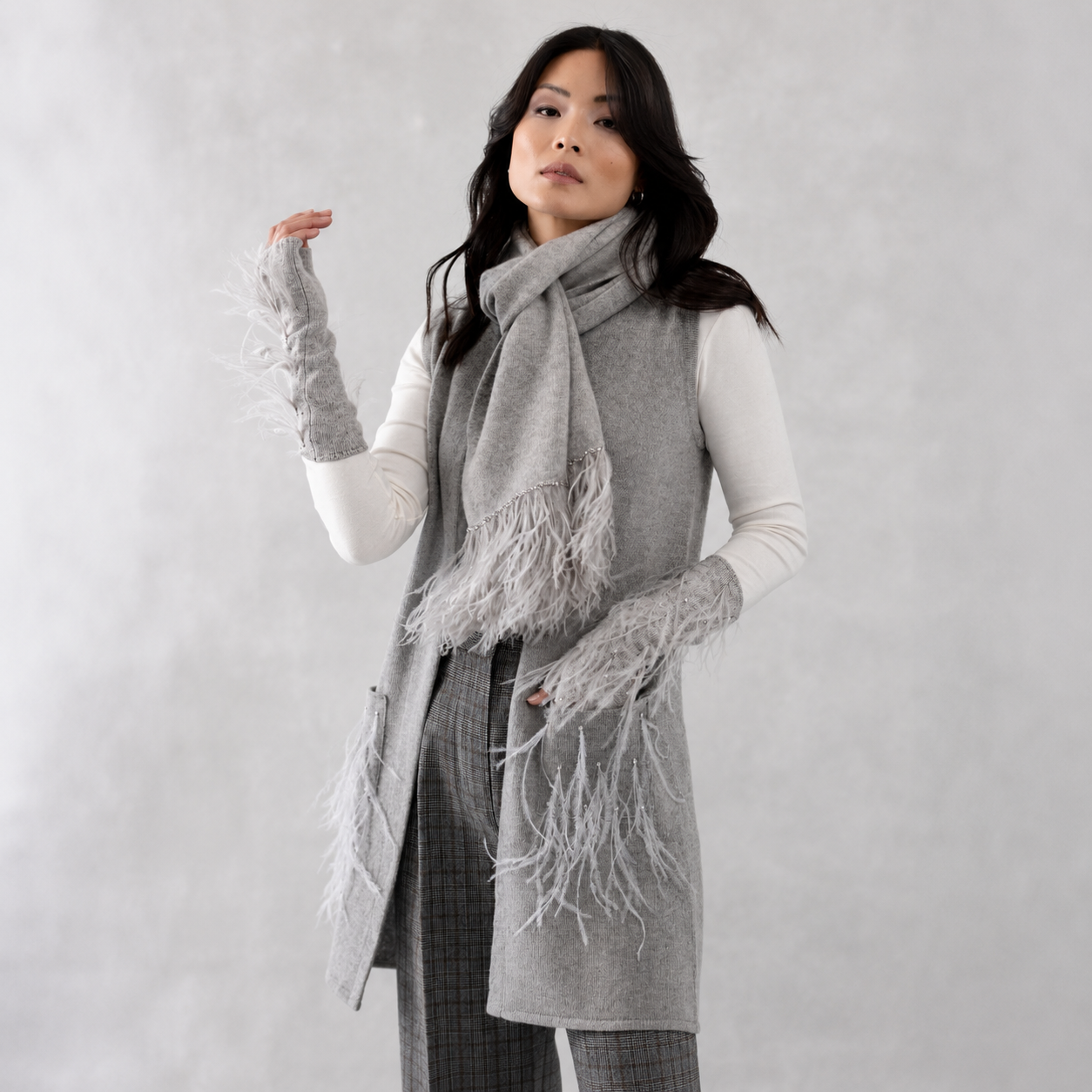 Cashmere Long Vest w. Ostrich Feathers on Pockets