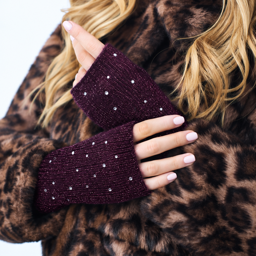 Cashmere and Lurex Short Fingerless Gloves w. Scattered Crystals- Black Currant