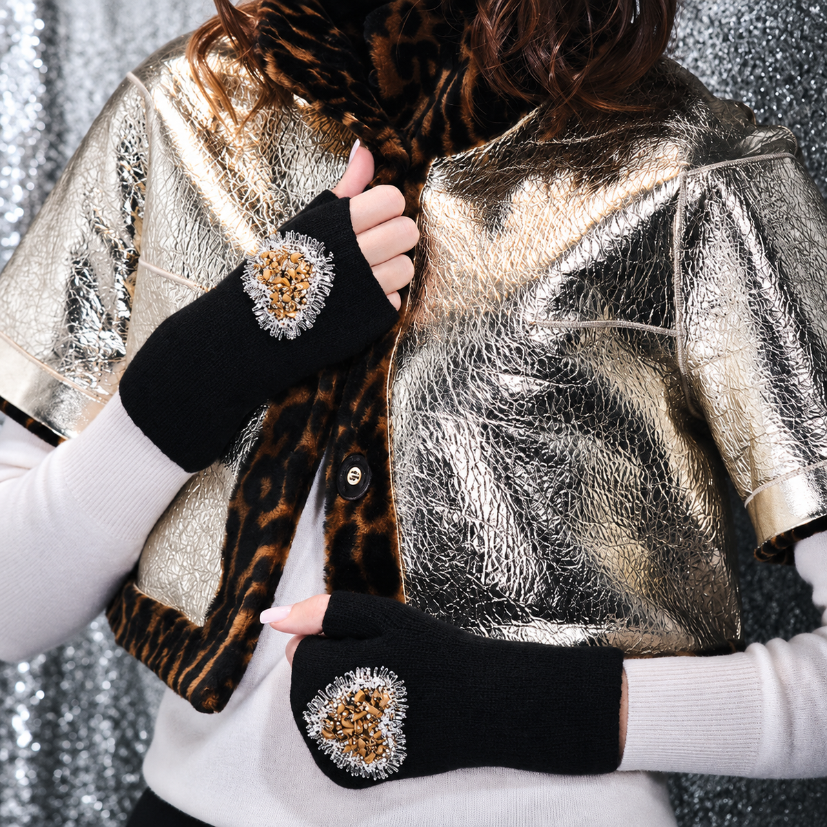 Cashmere Short Fingerless Gloves w. Hand Embroidered Gold Hearts